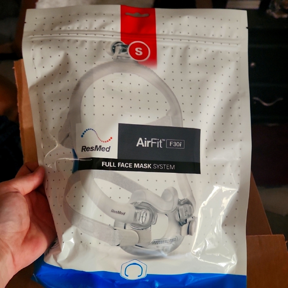 Brand New AirFit F30i Full Face Mask System